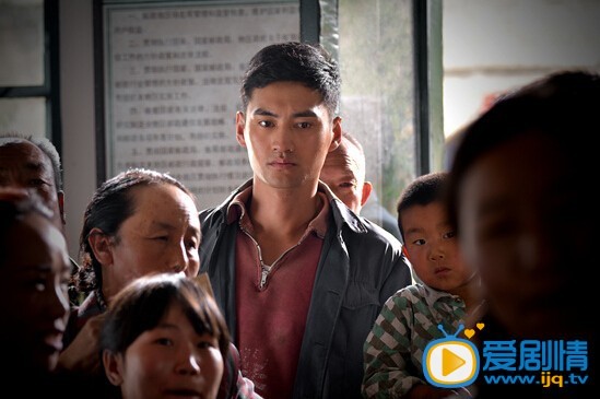 《平凡的世界》路遥是孙少平原型 演绎路遥式悲壮与激情 