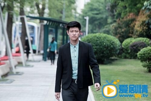 空巢姥爷中江耀华和周冬笑离婚了吗？两人为什么离婚？