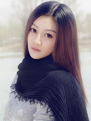 陆纪依