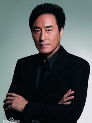 杨立新