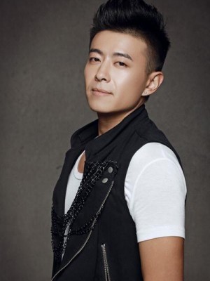 李槐龙