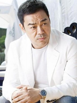 刘青云