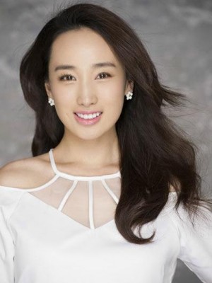 李依蔓