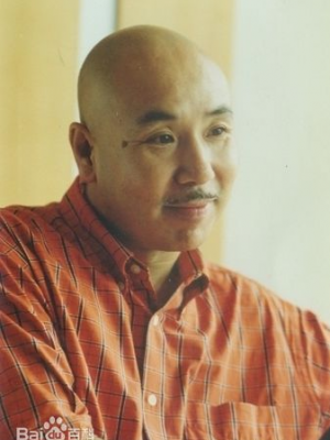李大强