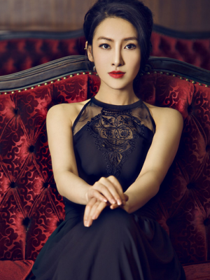 杨卿
