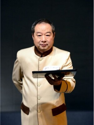张绍荣