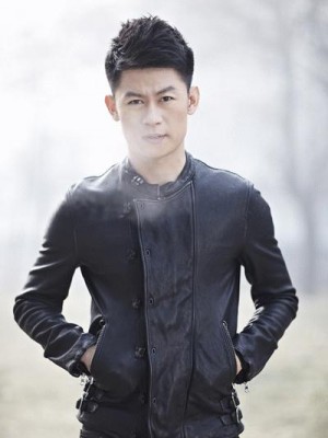 李健