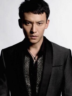张震