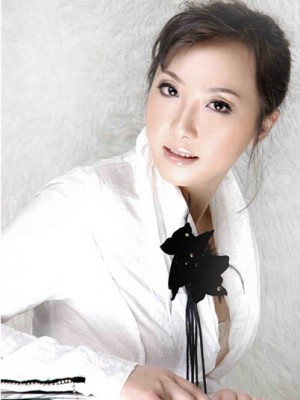 田玲