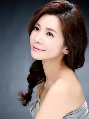 张瑞希