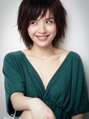 李佳