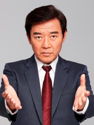李立群