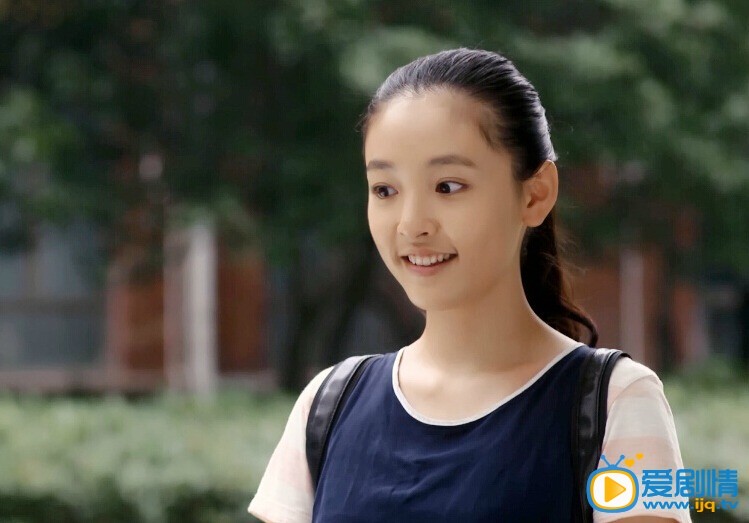 吴倩个人资料简介 吴倩剧照 何以笙箫默剧照 吴倩在何以笙箫默中扮演校园赵默笙