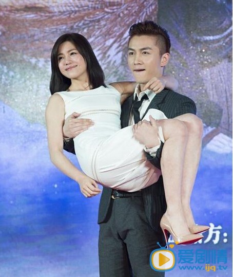 陈妍希个人资料简介 陈妍希和男友陈晓合影照
