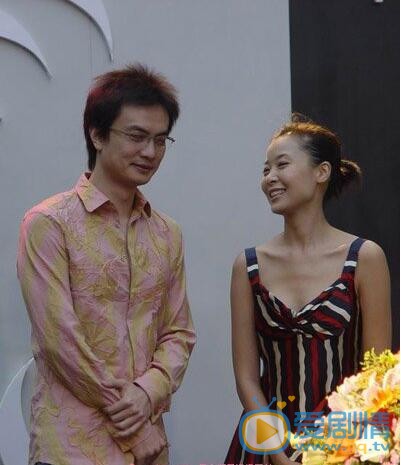 柯蓝个人资料简介 柯蓝和前男友李泉合影照 柯蓝前男友李泉照片