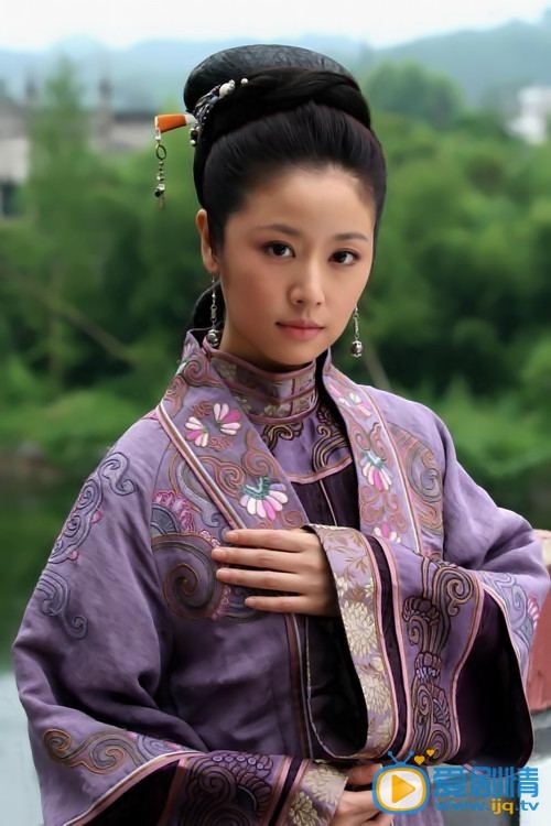 林心如《大祠堂》剧照
 林心如高清写真_林心如高清剧照