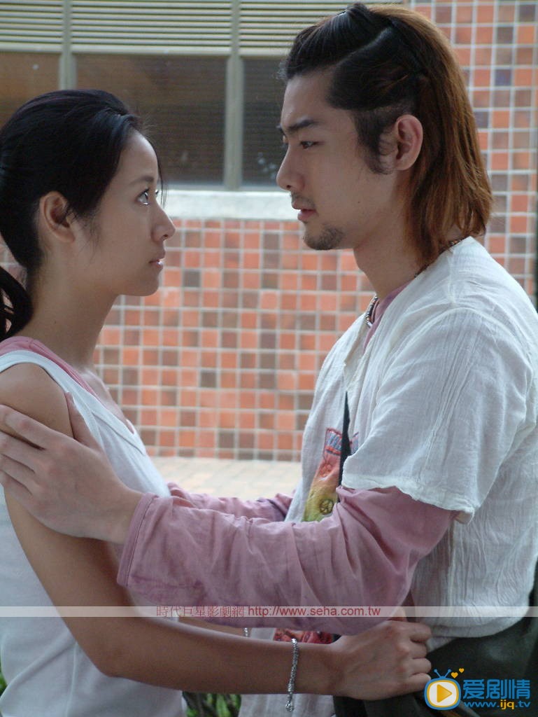 林心如《紫藤恋》剧照
 林心如高清写真_林心如高清剧照