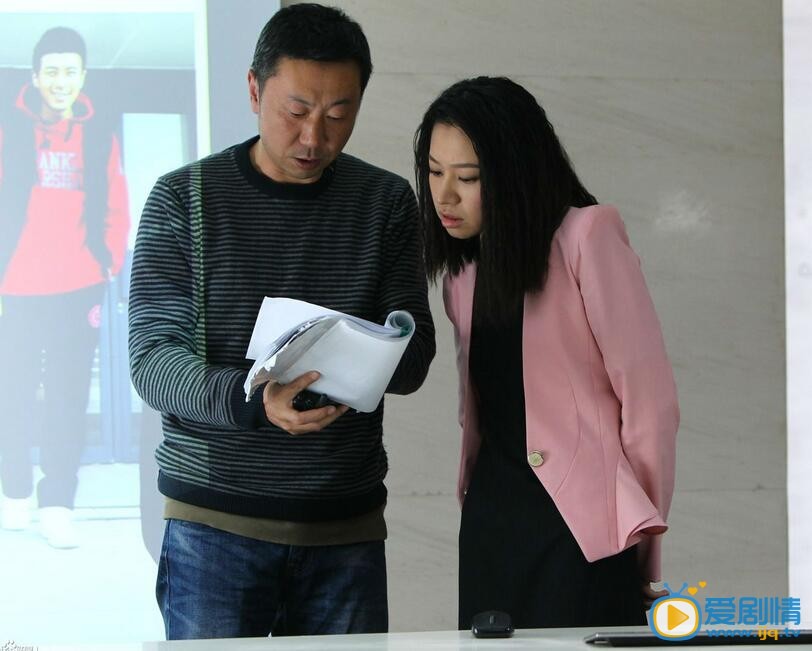 鲁伊莎话剧演员合影
 鲁伊莎高清写真_鲁伊莎高清剧照