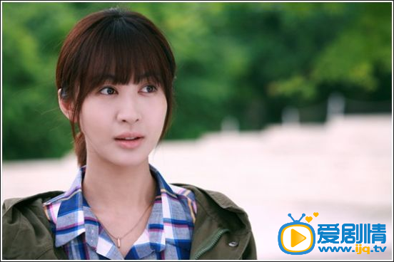 李菲儿远得要命的爱情剧照
 李菲儿高清写真_李菲儿高清剧照