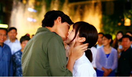 李菲儿远得要命的爱情剧照
 李菲儿高清写真_李菲儿高清剧照