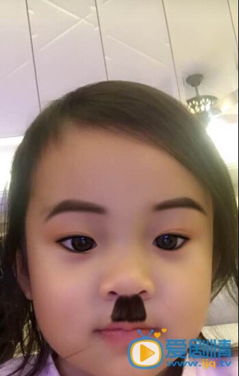 贾乃亮与甜馨日常
 贾乃亮高清写真_贾乃亮高清剧照