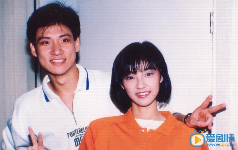 张学友妻子罗美薇
 张学友高清写真_张学友高清剧照