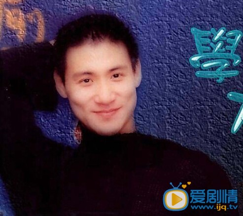 张学友年轻照片
 张学友高清写真_张学友高清剧照