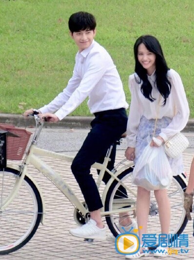 杨洋微微一笑很倾城路透
 杨洋高清写真_杨洋高清剧照