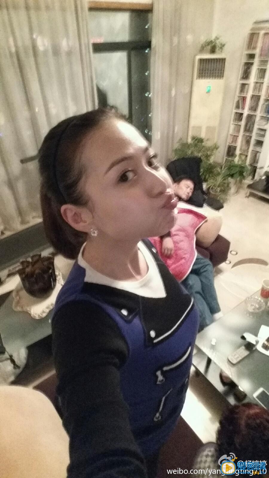 杨婷婷卖萌照
 杨婷婷高清写真_杨婷婷高清剧照