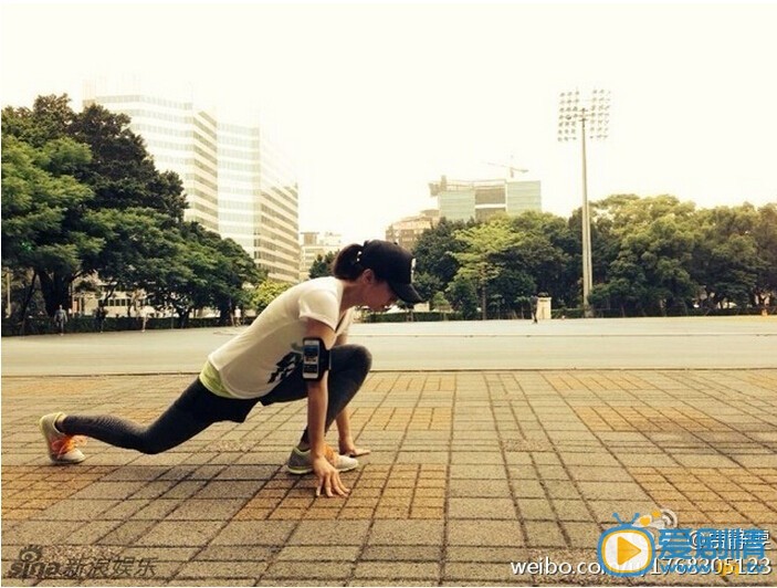 贾静雯健身照
 贾静雯高清写真_贾静雯高清剧照