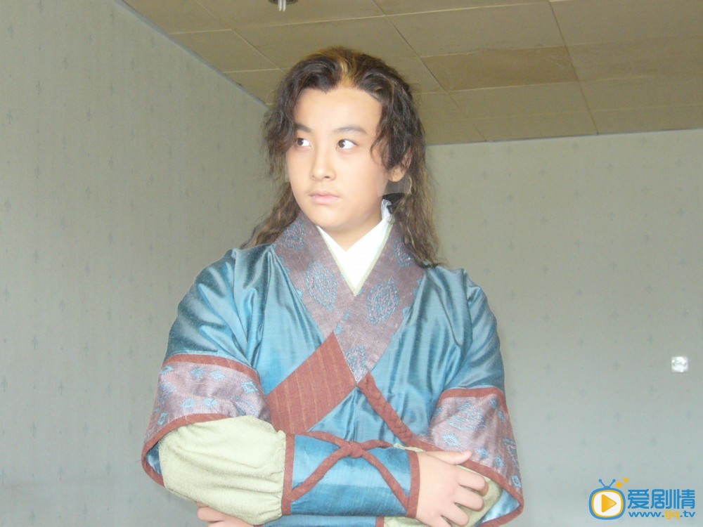 牛骏峰剧照
 牛骏峰高清写真_牛骏峰高清剧照