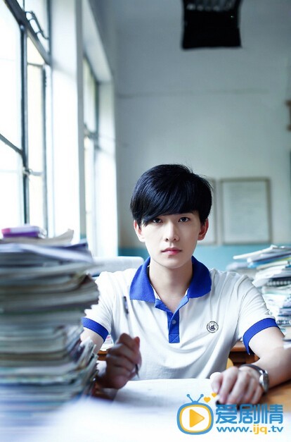 杨洋左耳剧照
 杨洋高清写真_杨洋高清剧照