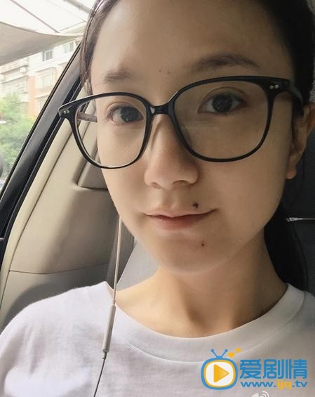 李倩生活照
 李倩高清写真_李倩高清剧照