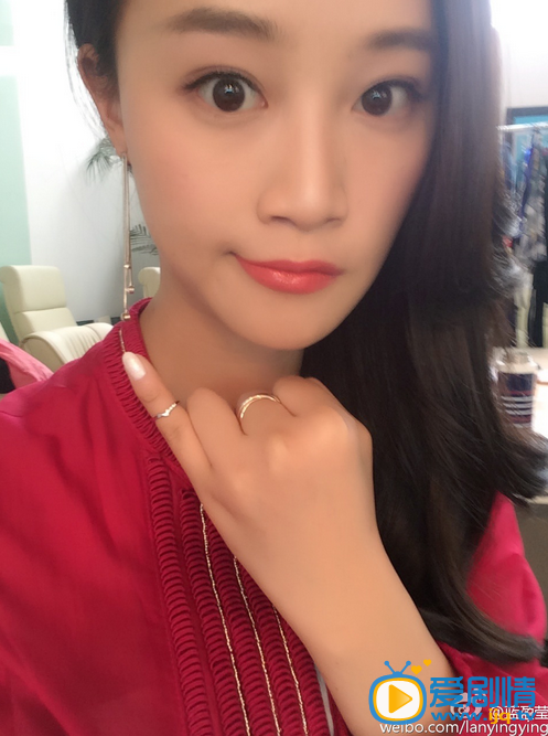 蓝盈莹生活照
 蓝盈莹高清写真_蓝盈莹高清剧照