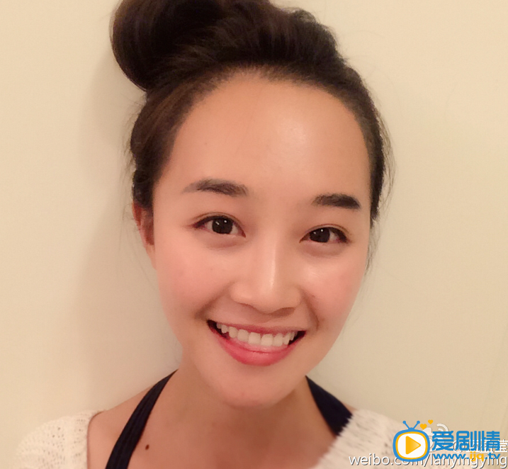 蓝盈莹生活照
 蓝盈莹高清写真_蓝盈莹高清剧照