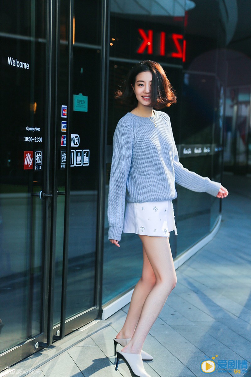 李溪芮街拍
 李溪芮高清写真_李溪芮高清剧照