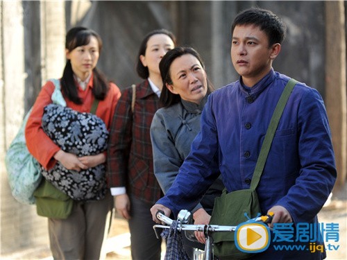 陈小艺《我的父亲母亲》剧照
 陈小艺高清写真_陈小艺高清剧照