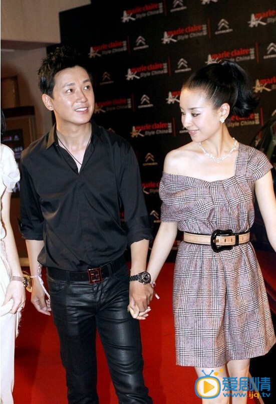 董洁和潘粤明恩爱瞬间
 董洁高清写真_董洁高清剧照