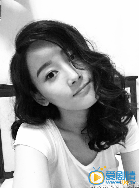 李小晶生活照
 李小晶高清写真_李小晶高清剧照