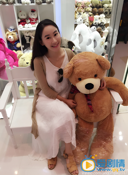 李小晶生活照
 李小晶高清写真_李小晶高清剧照