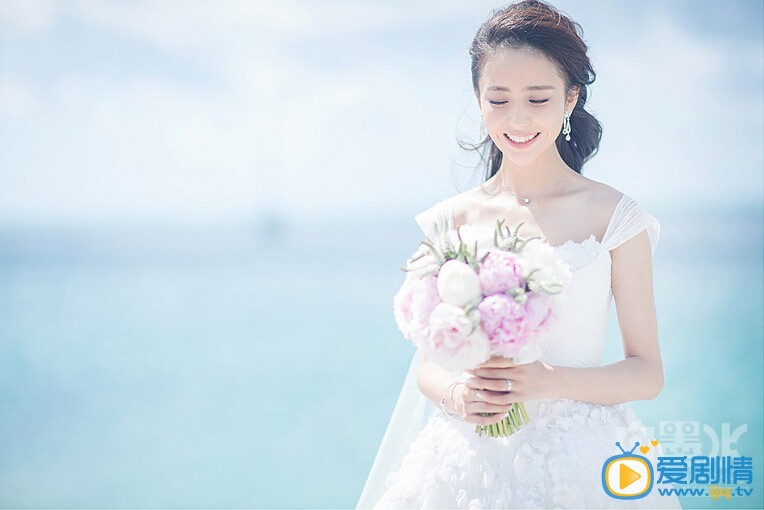 佟丽娅婚纱照
 佟丽娅高清写真_佟丽娅高清剧照