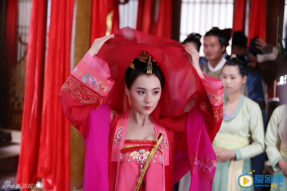 毛林林《美人制造》剧照
 毛林林高清写真_毛林林高清剧照