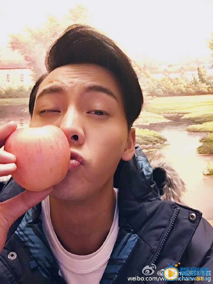 陈伟霆生活照
 陈伟霆高清写真_陈伟霆高清剧照