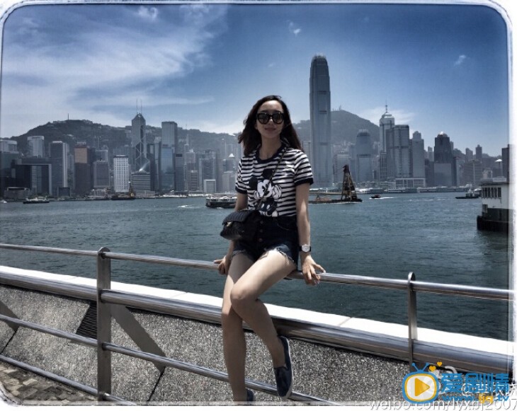 李依晓生活照
 李依晓高清写真_李依晓高清剧照