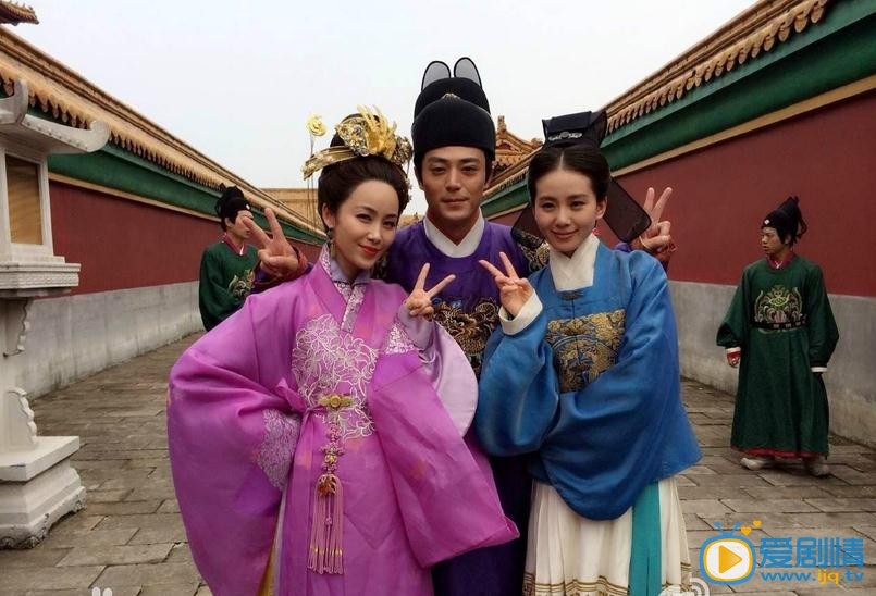 李呈媛女医明妃传剧照
 李呈媛高清写真_李呈媛高清剧照