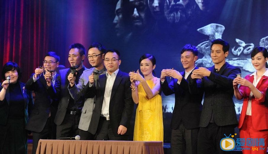 何杜娟活动照
 何杜娟高清写真_何杜娟高清剧照