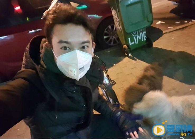 袁文康生活照
 袁文康高清写真_袁文康高清剧照