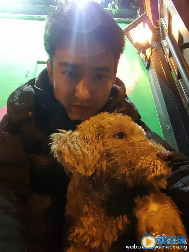袁文康生活照
 袁文康高清写真_袁文康高清剧照