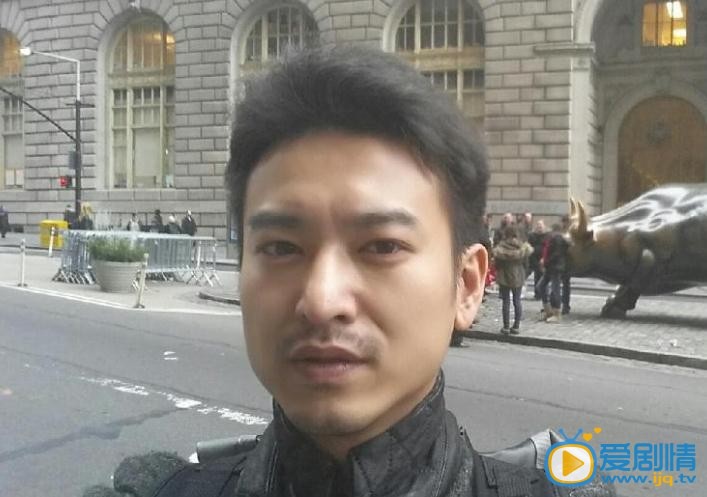 袁文康生活照
 袁文康高清写真_袁文康高清剧照
