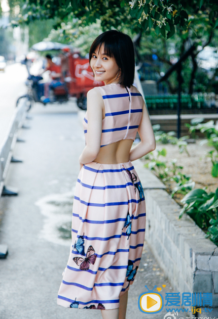 王子文街拍写真
 王子文高清写真_王子文高清剧照